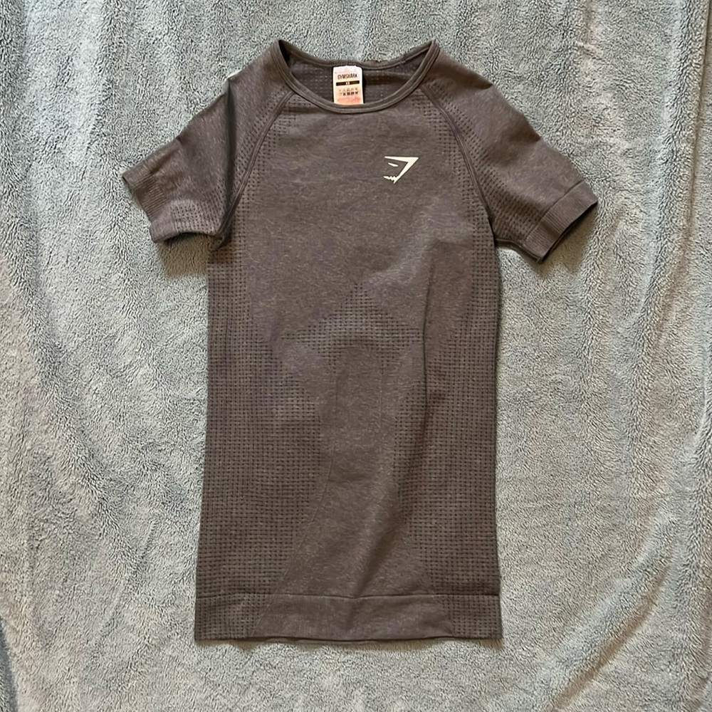 Gymshark xs shirt-grey
